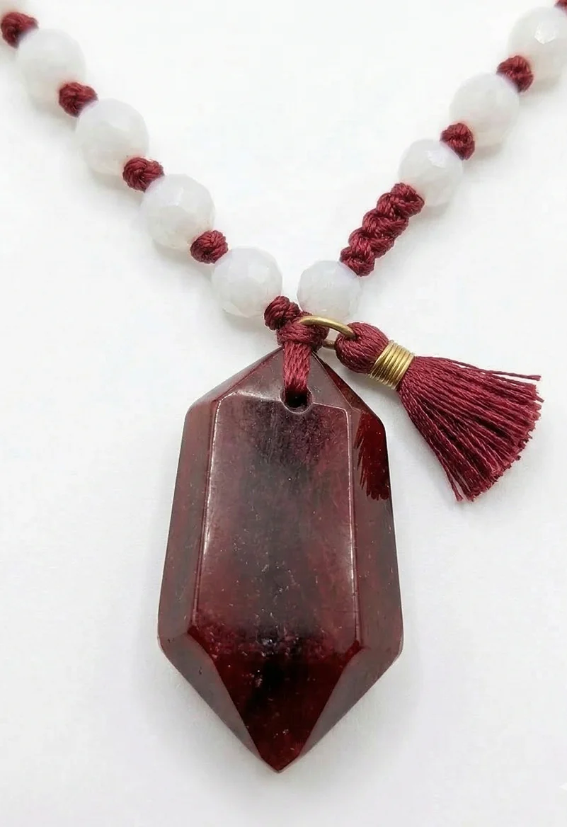 COLLIER PIERRE